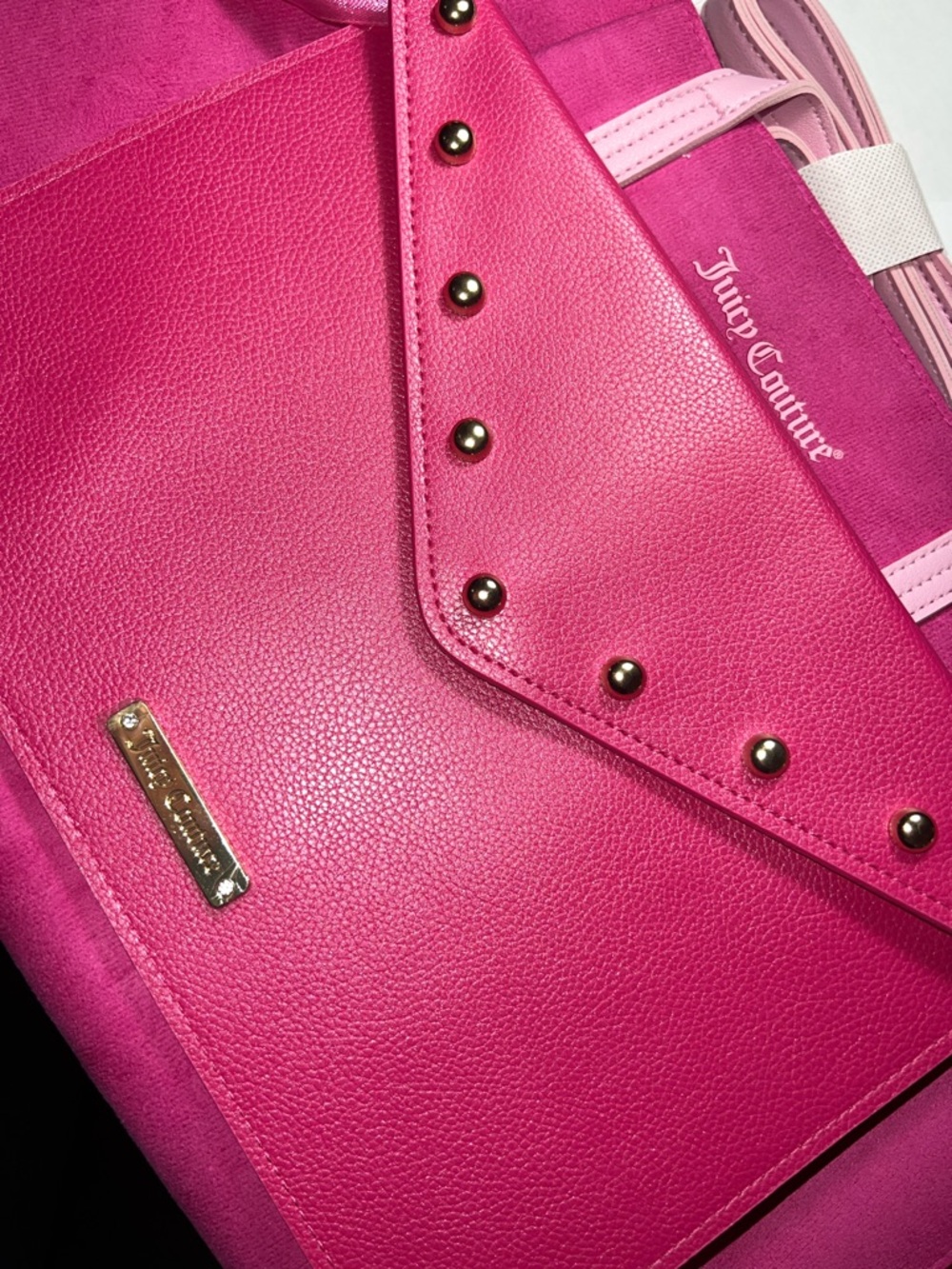 Juicy Couture Vibrant Hot Pink Bundle !! - Picture 4 of 6
